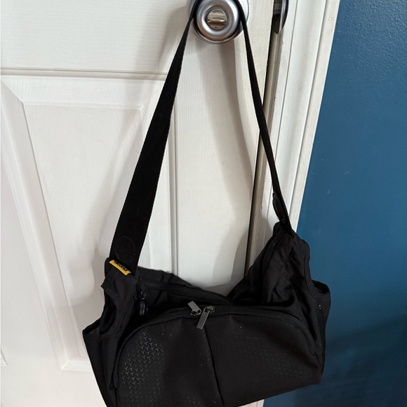 Black Shoulder Bag - Picture 5 of 5